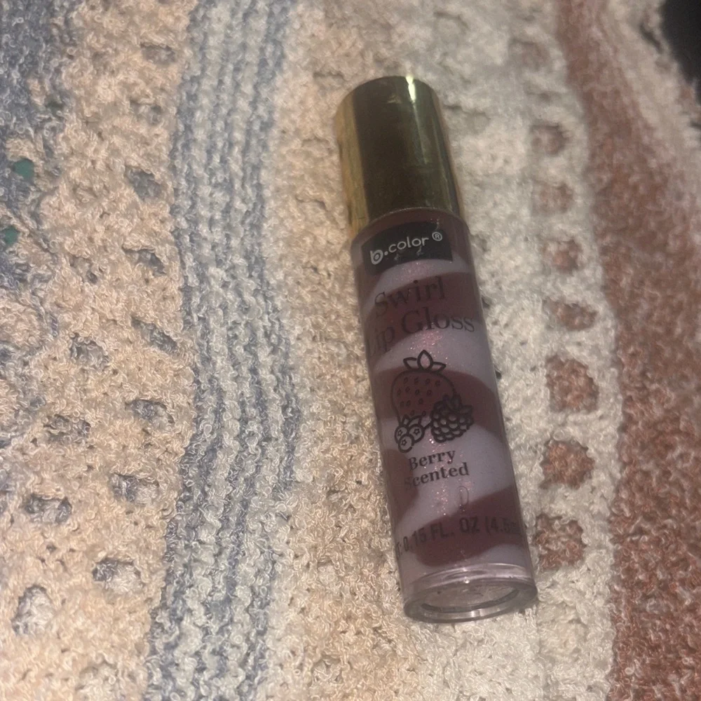 Swirl Lip Gloss - Berry Scented